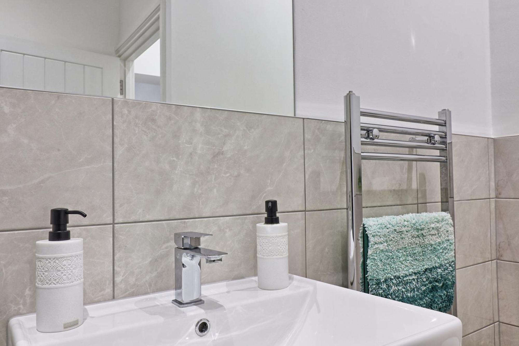Chelmsford City Central Ground Floor Apartment Next To Town Centre Eksteriør billede